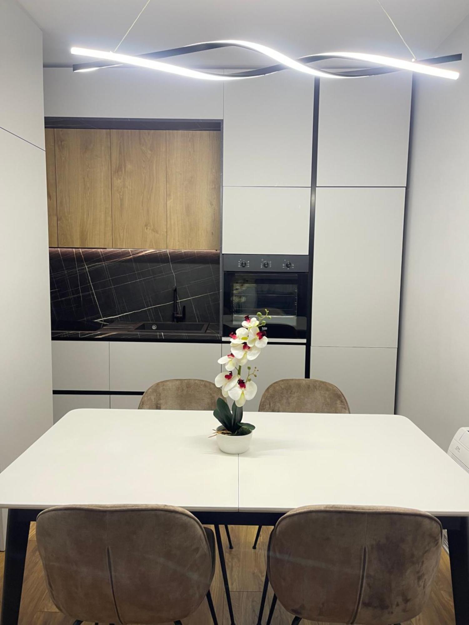New Bazaar, Grand Apartment Tirana Bagian luar foto