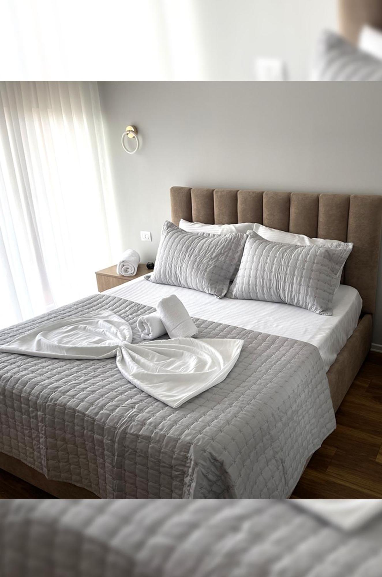 New Bazaar, Grand Apartment Tirana Bagian luar foto